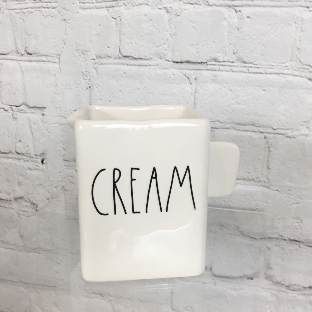 🚨FLASH SALE🚨Rae Dunn square “CREAM” container